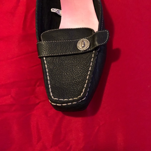 Lisa Closet - Picture 4 of 5